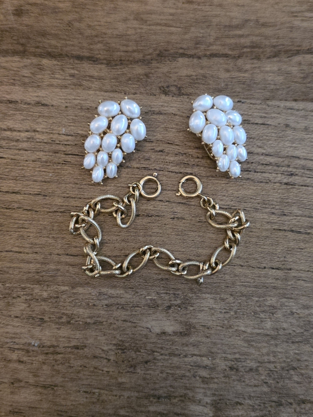 Gold Colored Chain Bracelet with White Custume Cluster Clip-On Earrings